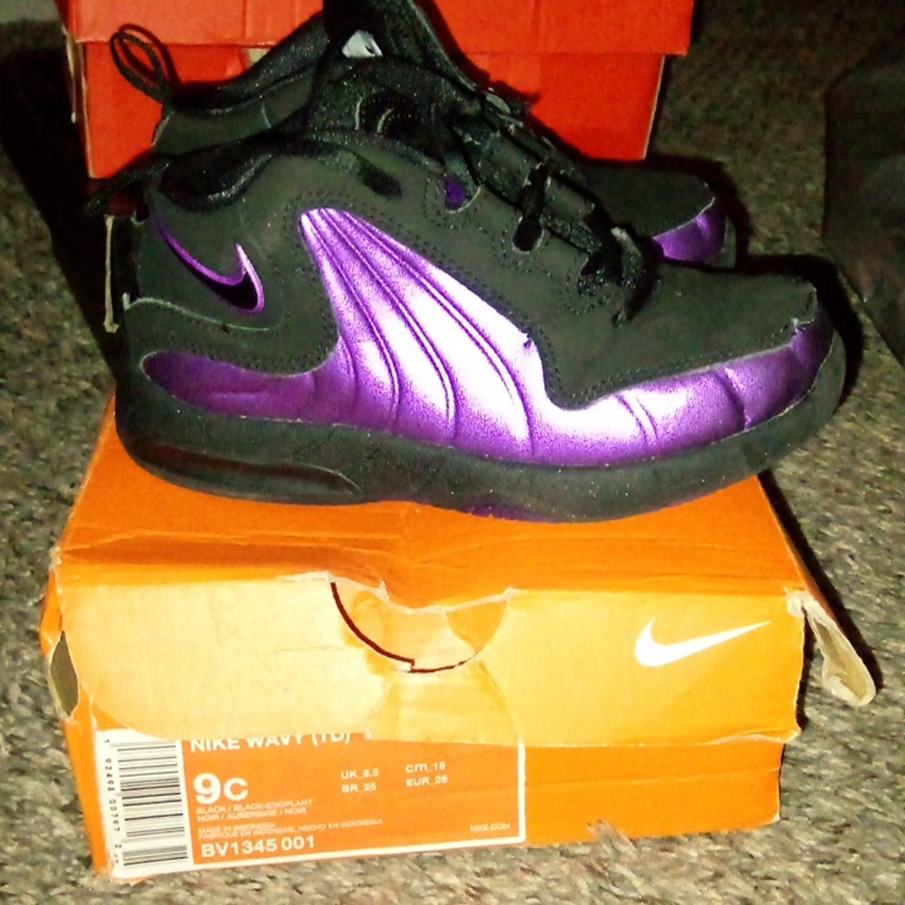 Toddler sneakers